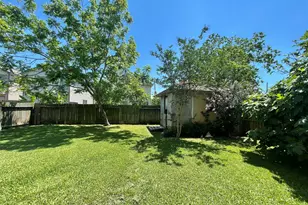 8906 Intervale St, Houston, TX 77075 - Photo 21