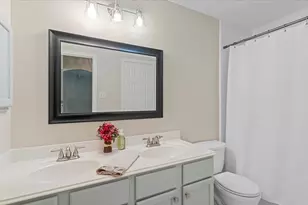 9722 Therrell Dr, Houston, TX 77064 - Photo 21