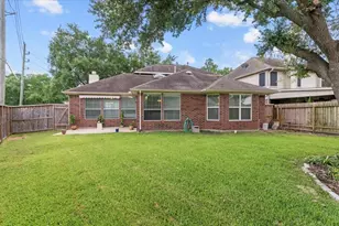 9722 Therrell Dr, Houston, TX 77064 - Photo 27