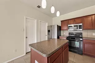 18518 Bare Meadow Ln, Katy, TX 77449 - Photo 17