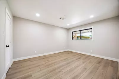 6234 Yarwell Drive, Houston, TX 77096 - Photo 23