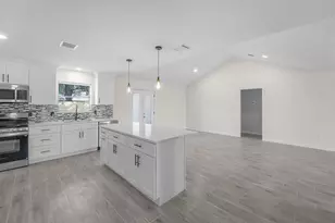 13907 Duncannon Dr, Houston, TX 77015 - Photo 11