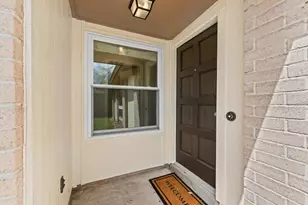 2816 Forest Point Dr, League City, TX 77573 - Photo 5