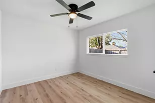 9809 Wren Ct, Conroe, TX 77385 - Photo 19