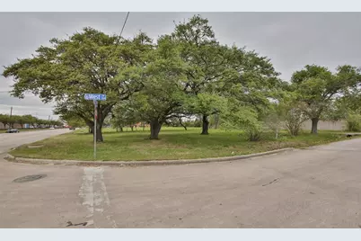502 W Cedar Bayou Lynchburg Road, Baytown, TX 77521 - Photo 15