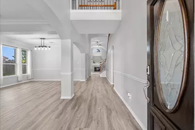 435 Twin Timbers Lane, Kemah, TX 77565 - Photo 3