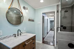4717 Benning Dr, Houston, TX 77035 - Photo 31