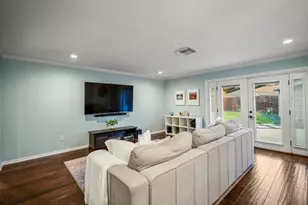 4717 Benning Dr, Houston, TX 77035 - Photo 13