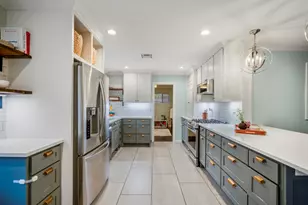 4717 Benning Dr, Houston, TX 77035 - Photo 5