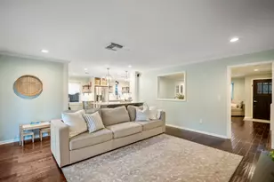 4717 Benning Dr, Houston, TX 77035 - Photo 11