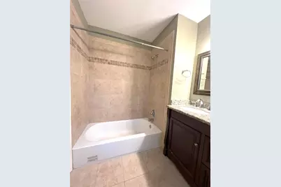 10014 Cedardale Drive, Houston, TX 77055 - Photo 19