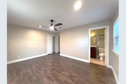 10014 Cedardale Drive, Houston, TX 77055 - Photo 15