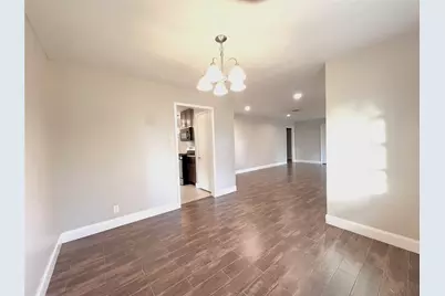 10014 Cedardale Drive, Houston, TX 77055 - Photo 7