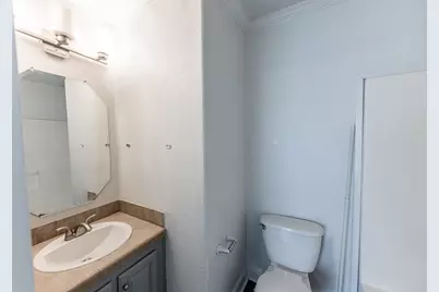 147 Varsity Circle, Huntsville, TX 77340 - Photo 11