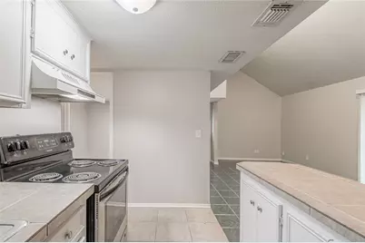 26620 Primrose Court, Huntsville, TX 77320 - Photo 9