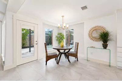 10611 Deerwood Road, Houston, TX 77042 - Photo 5