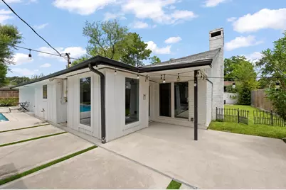 10611 Deerwood Road, Houston, TX 77042 - Photo 27