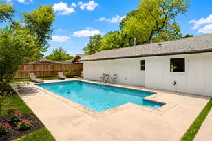 10611 Deerwood Rd, Houston, TX 77042 - Photo 31