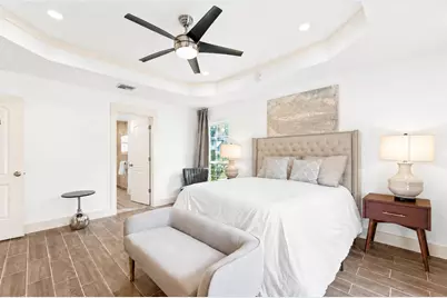 10611 Deerwood Road, Houston, TX 77042 - Photo 17