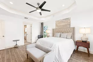 10611 Deerwood Rd, Houston, TX 77042 - Photo 17