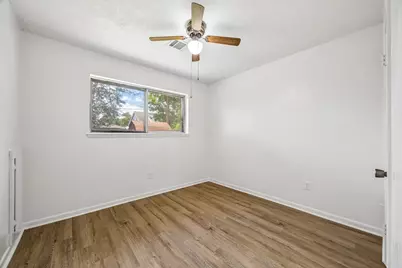 4903 Mistletoe Road, Pasadena, TX 77505 - Photo 7