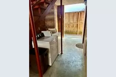 1411 Indiana Street #5, Houston, TX 77006 - Photo 11