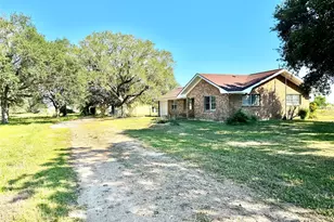 2691 Fm 1862, Blessing, TX 77465 - Photo 15