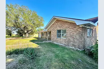 2691 Fm 1862, Blessing, TX 77465 - Photo 13