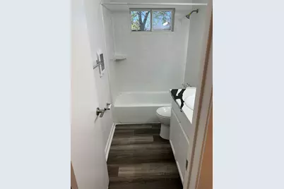 8818 Ilona Lane #7, Houston, TX 77025 - Photo 9