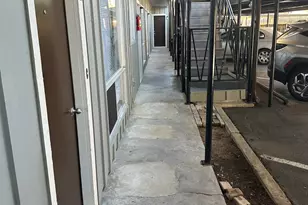 8818 Ilona Ln, Houston, TX 77025 - Photo 15