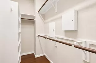 7 Umbria Ln, The Woodlands, TX 77382 - Photo 27