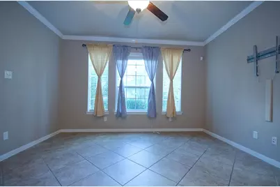 7 Umbria Lane, The Woodlands, TX 77382 - Photo 23