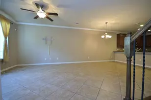 7 Umbria Ln, The Woodlands, TX 77382 - Photo 7