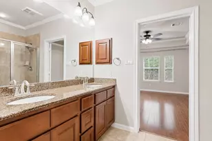 7 Umbria Ln, The Woodlands, TX 77382 - Photo 29