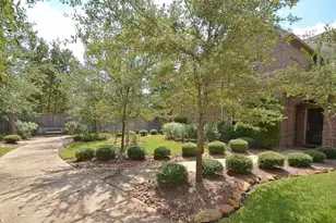 7 Umbria Ln, The Woodlands, TX 77382 - Photo 5