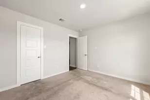 2303 Gentle Breeze Ln, Baytown, TX 77523 - Photo 27