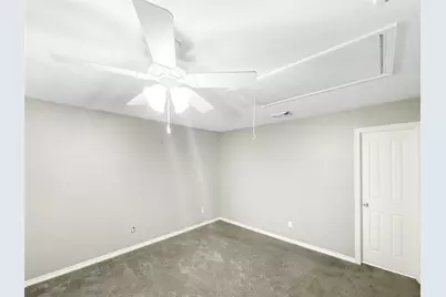 21927 Guadalupe Drive, Galveston, TX 77554 - Photo 23