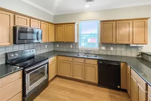 21927 Guadalupe Dr, Galveston, TX 77554 - Photo 11