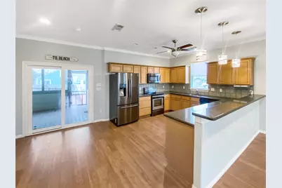 21927 Guadalupe Drive, Galveston, TX 77554 - Photo 9