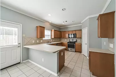 8726 Old Maple Lane, Humble, TX 77338 - Photo 5