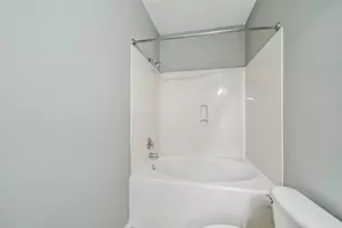 8726 Old Maple Ln, Humble, TX 77338 - Photo 17