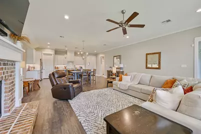 3906 Brownway Court, College Station, TX 77845 - Photo 7