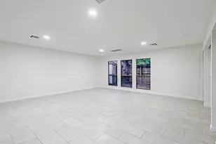 3406 Forest Village Dr, Houston, TX 77339 - Photo 25