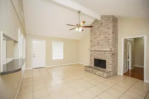 13626 Woodchester Dr, Sugar Land, TX 77498 - Photo 3