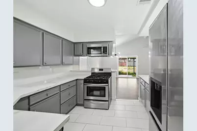 11935 Langdon Ln, Houston, TX 77072 - Photo 15