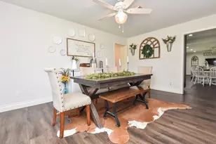 212 S Mattson St, West Columbia, TX 77486 - Photo 5