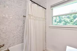 212 S Mattson St, West Columbia, TX 77486 - Photo 23