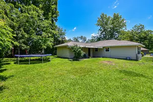212 S Mattson St, West Columbia, TX 77486 - Photo 31