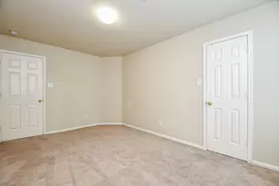 13979 Maximos Dr, Houston, TX 77083 - Photo 21