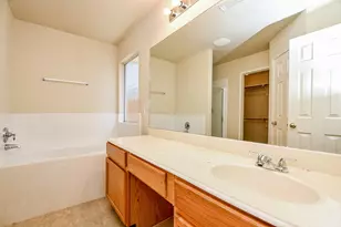 13979 Maximos Dr, Houston, TX 77083 - Photo 25